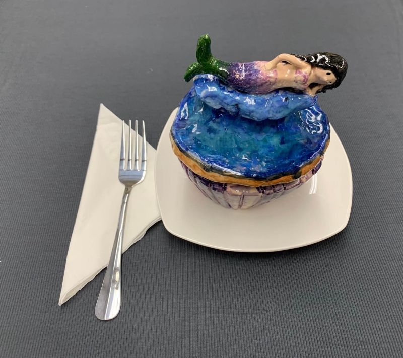 Augusta HS - Alyssa Anderegg - The Lady of the Cake | Ceramic - 6x5x5