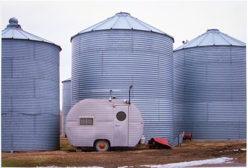 16_larry-stark_silo-and-camper_-2002_ink-jet-print_30x20_inkjetprint_1500